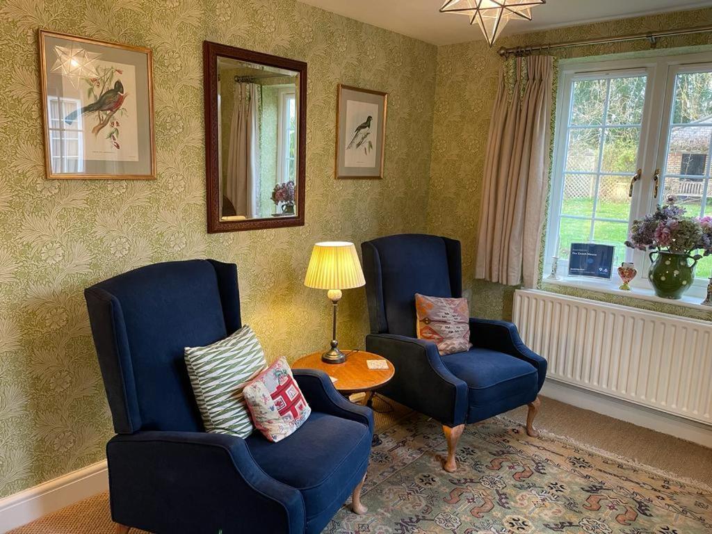 Bed and Breakfast The Coach House Rudgwick Exterior foto