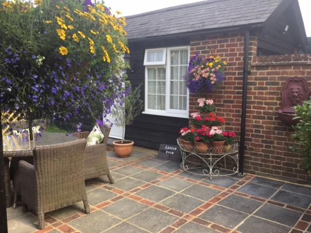 Bed and Breakfast The Coach House Rudgwick Exterior foto